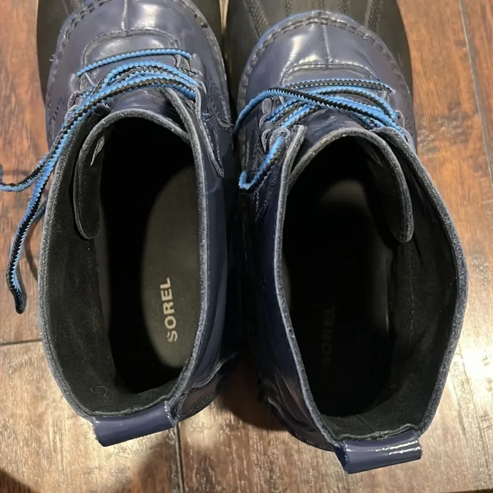 Sorel Out n About rain boot nocturnal blue sz 10.5 in GUC